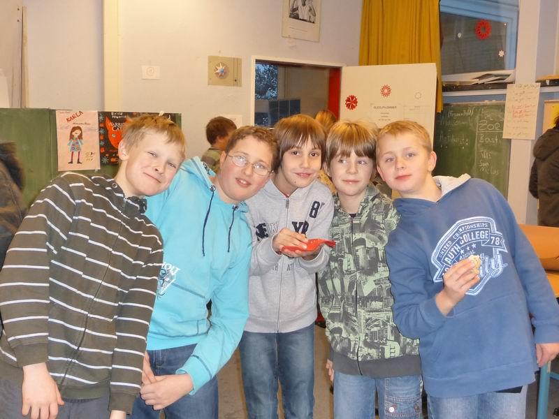 Froehliche Gesichter2.JPG